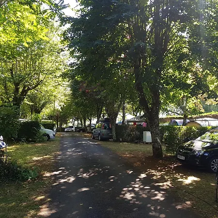 Le Pigeonnier Campsite 3*