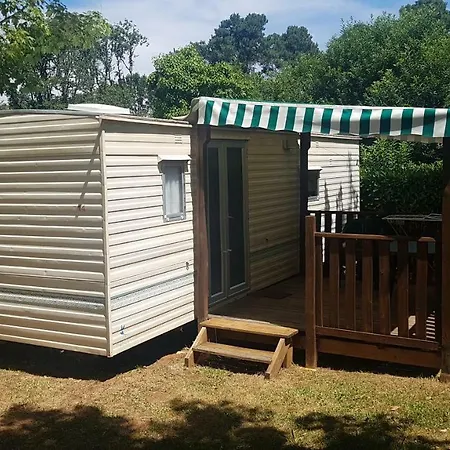 Campsite Le Pigeonnier 3*